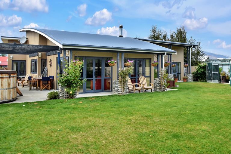 Photo of property in 59 Totara Drive, Twizel, 7901