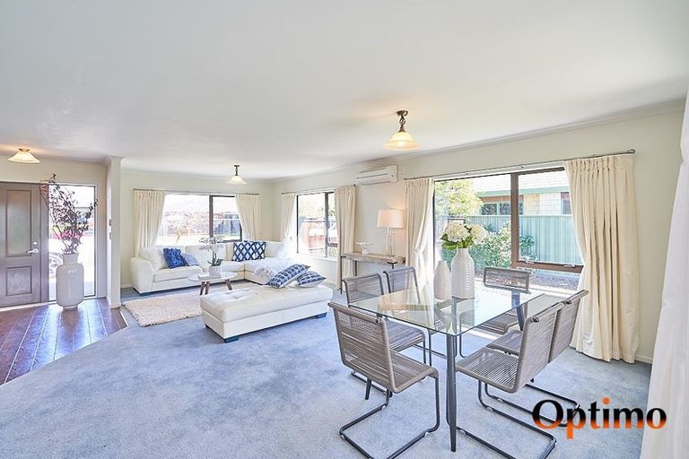 Photo of property in 11 Delta Mews Place, Clive, 4102