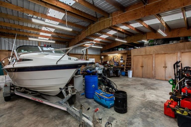 Photo of property in 282 Turangi Road, Tikorangi, Waitara, 4383