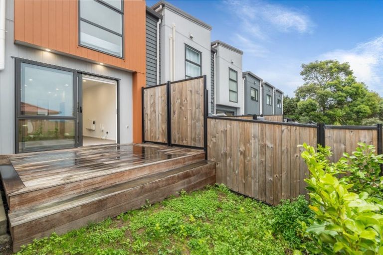 Photo of property in 45 Raupeti Lane, Henderson, Auckland, 0612