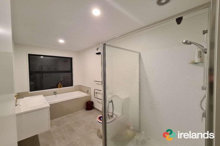 Photo of property in 6 Bouler Court, Halswell, Christchurch, 8025