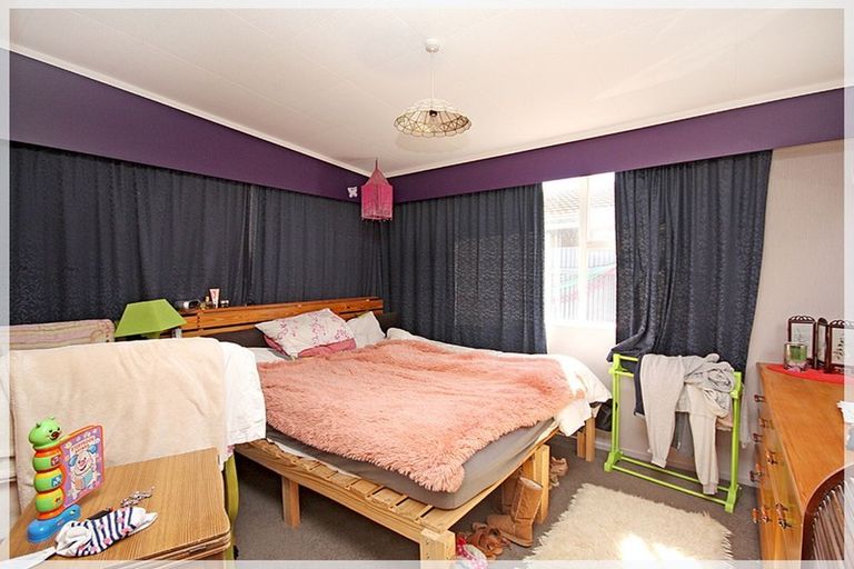 Photo of property in 99 Botanical Road, Takaro, Palmerston North, 4412