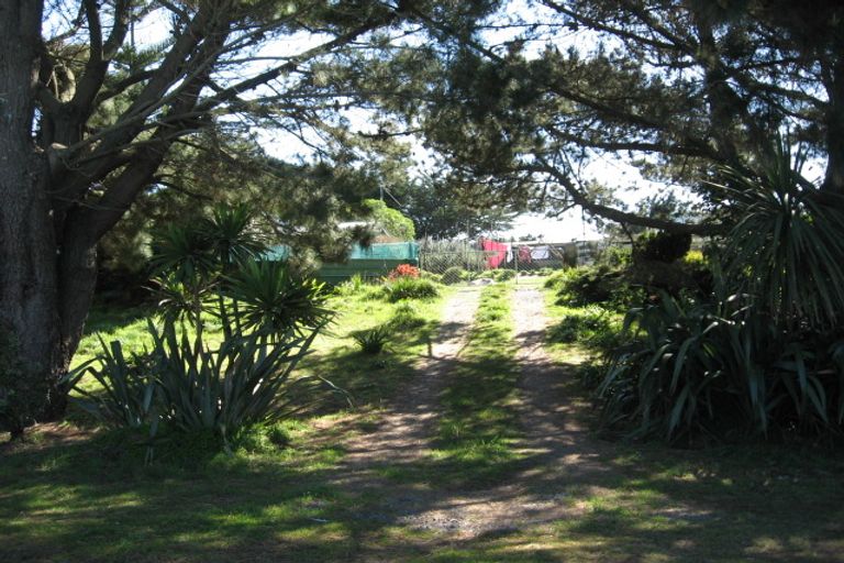 Photo of property in 59 Himatangi Street, Himatangi Beach, Foxton, 4891