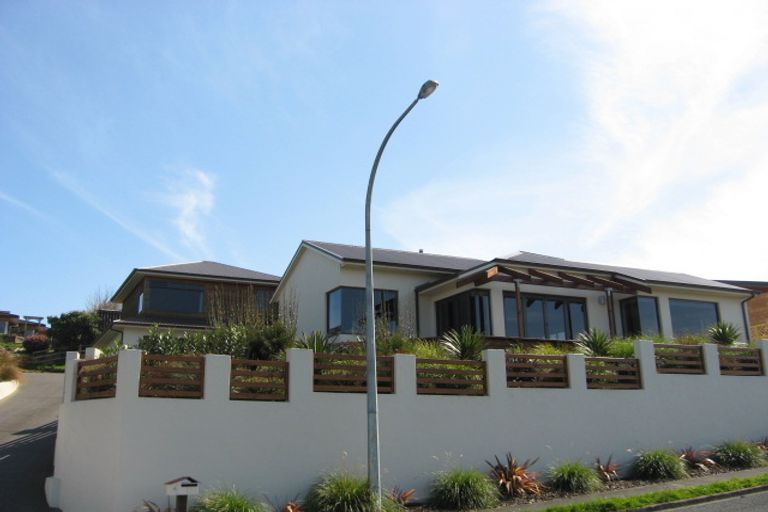 Photo of property in 4 Kororako Grove, Whalers Gate, New Plymouth, 4310
