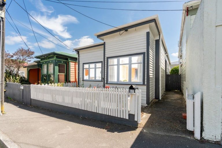 Photo of property in 17 Horner Street, Newtown, Wellington, 6021