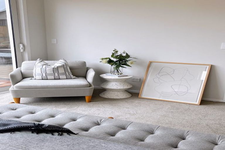 Photo of property in 11 Spars Road, Wainui, 0932