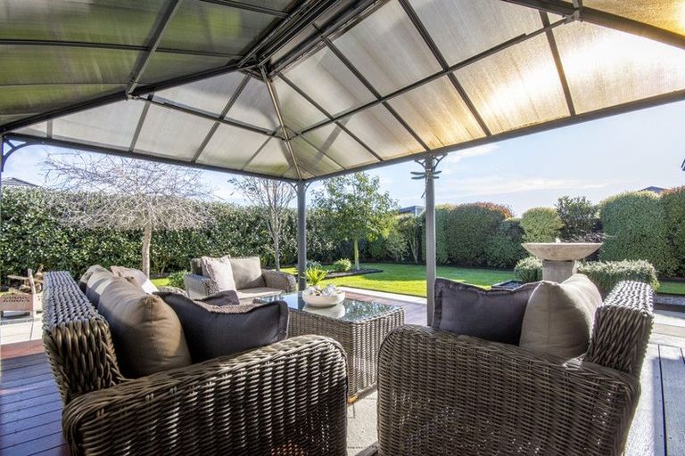 Photo of property in 10 Catchpole Place, Woodend, 7610