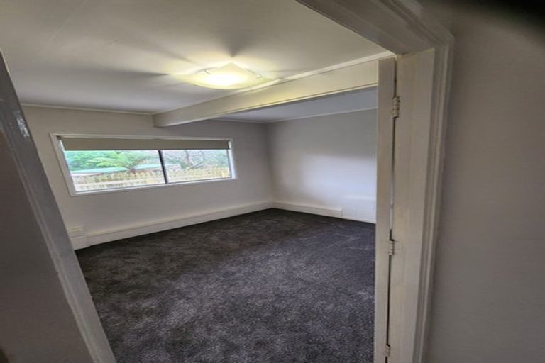 Photo of property in 1/198 Verbena Road, Birkdale, Auckland, 0626