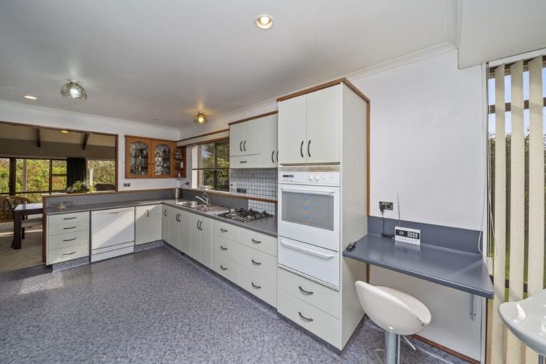 Photo of property in 73 Cressida Avenue, Stratford, 4332