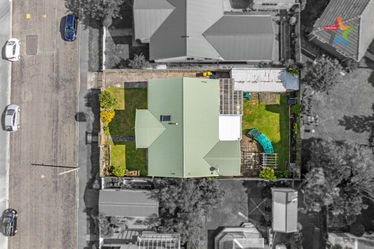 Photo of property in 2 Hildreth Street, Karori, Wellington, 6012