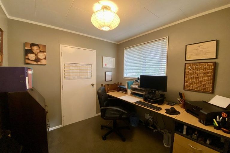 Photo of property in 75 Hampden Street, Picton, 7220