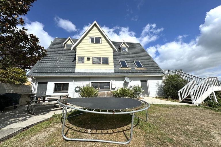 Photo of property in 12 Salcombe Street, Kaitangata, 9210