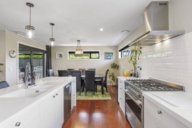 Photo of property in 6 Emma Street, Marshland, Christchurch, 8083