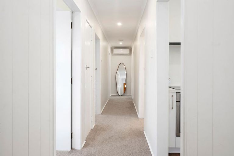 Photo of property in 35 Martin Street, Utuhina, Rotorua, 3015