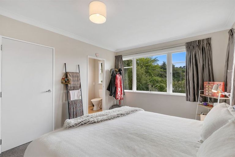 Photo of property in 308 Main Road, Tawa, Wellington, 5028