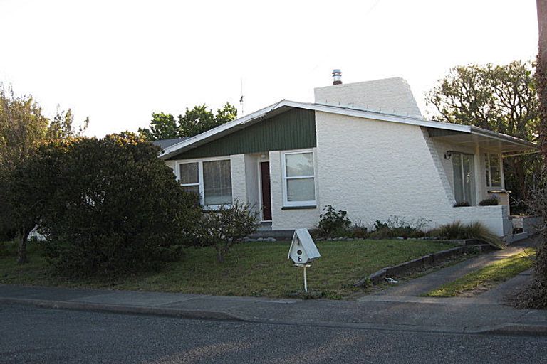 Photo of property in 8 Karina Crescent, Redwoodtown, Blenheim, 7201