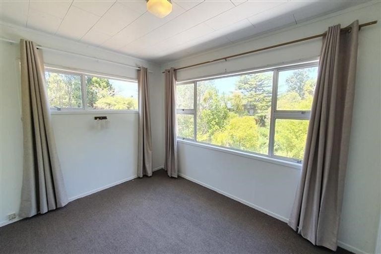 Photo of property in 25a Titirangi Road, New Lynn, Auckland, 0600