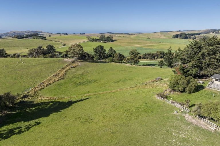 Photo of property in 83 Duncan Road, Hampden, 9410