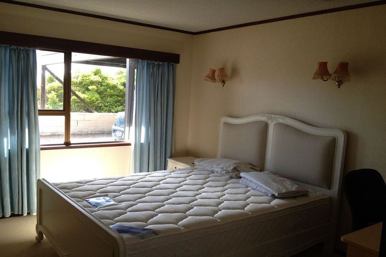 Photo of property in 54 Sartors Avenue, Browns Bay, Auckland, 0630