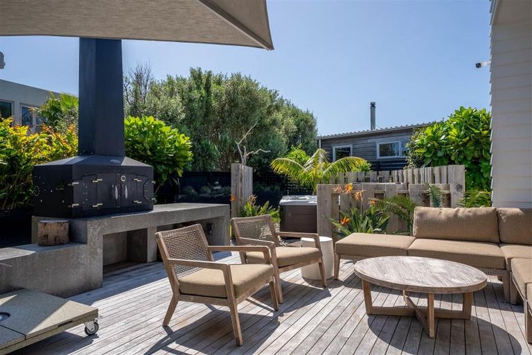 Photo of property in 3 Rita Way, Omaha, Warkworth, 0986