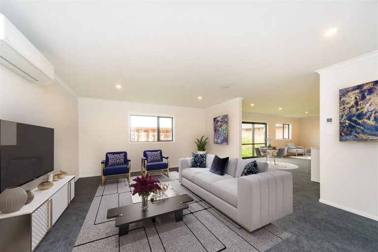 Photo of property in 53 Hereford Street, Marton, 4710