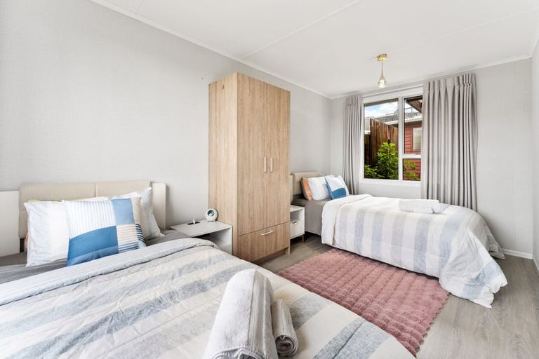 Photo of property in 4 Beverley Road, Stanmore Bay, Whangaparaoa, 0932