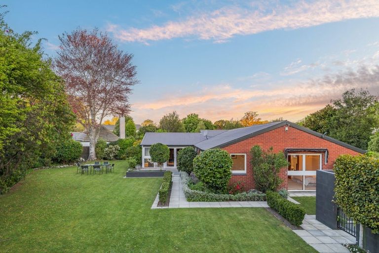 Photo of property in 21 Desmond Street, Merivale, Christchurch, 8014