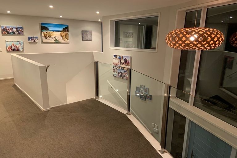 Photo of property in 1007a Beach Road, Torbay, Auckland, 0630