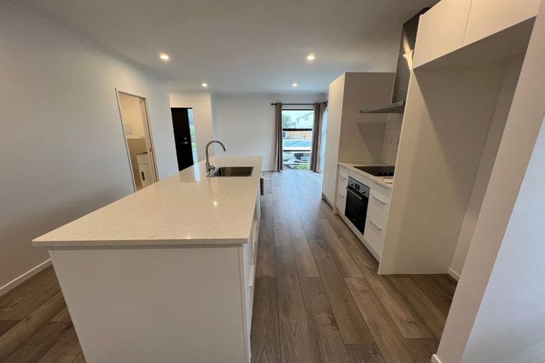 Photo of property in 15c Ventura Street, Mangere, Auckland, 2022