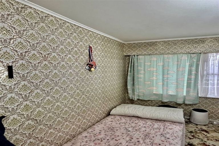 Photo of property in 2/79 Rimu Street, New Lynn, Auckland, 0600