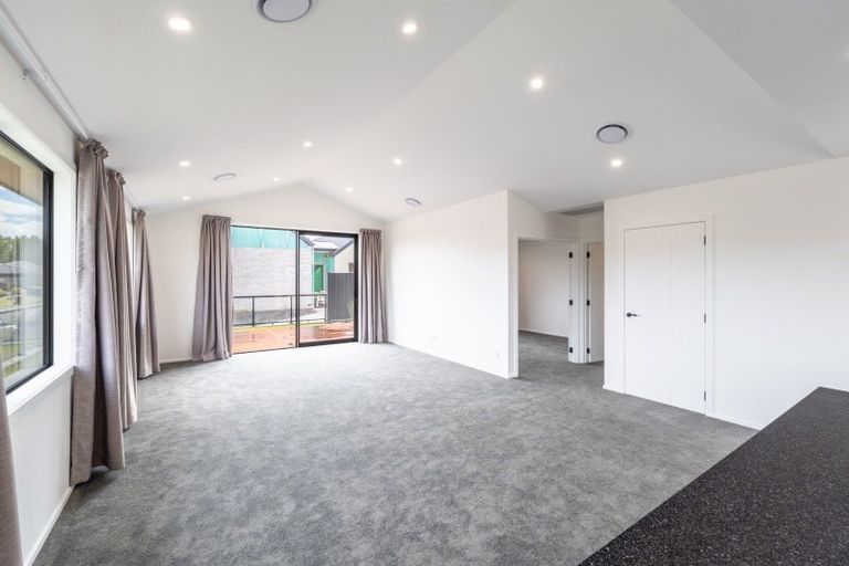 Photo of property in 97 Hoffman Court, Waikiwi, Invercargill, 9810