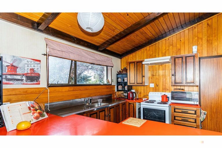 Photo of property in 19 Smith Street, Waimate, 7924