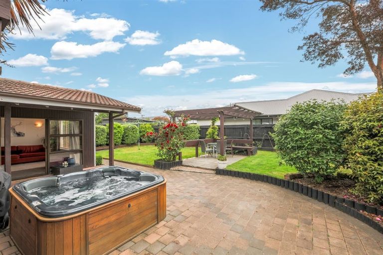Photo of property in 236 Keyes Road, New Brighton, Christchurch, 8083