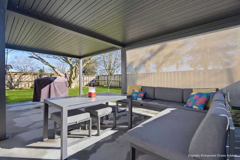 Photo of property in 124 Masters Avenue, Silverdale, Hamilton, 3216