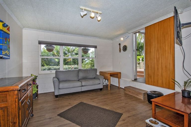 Photo of property in 1 Ranfurly Place, Te Kamo, Whangarei, 0112