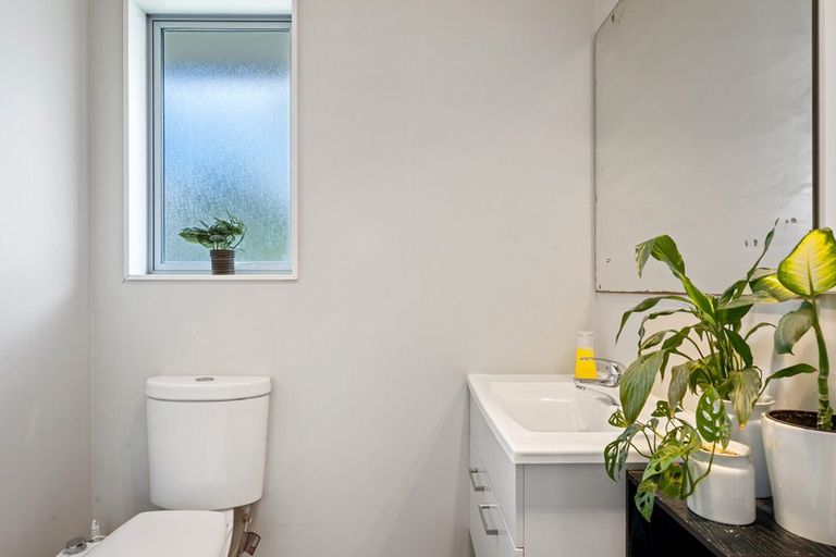 Photo of property in 93a Porchester Road, Papakura, 2110