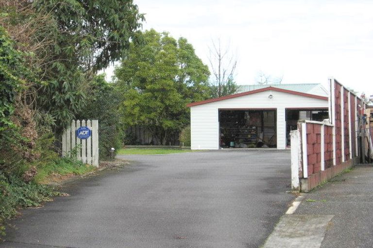 Photo of property in 12 Roseburg Street, Fairfield, Hamilton, 3214
