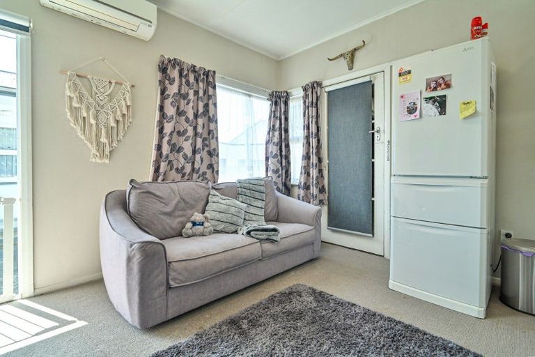 Photo of property in 3/49 Te Mata Road, Havelock North, 4130