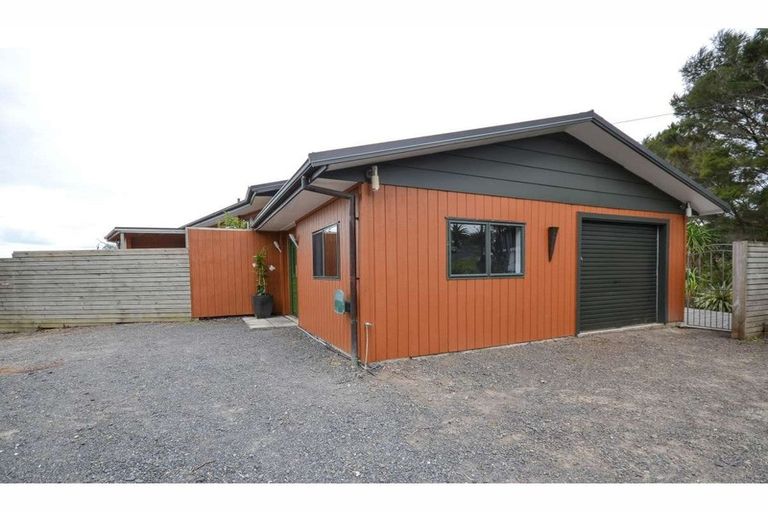 Photo of property in 99 Yorke Road, Haruru, 0204