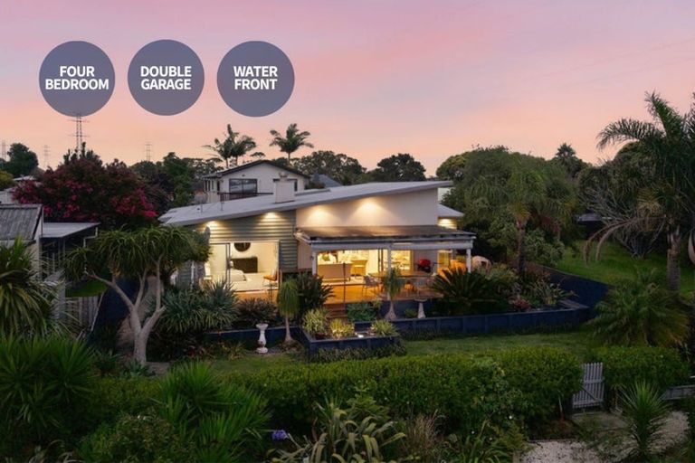 Photo of property in 48 Aurea Avenue, Pakuranga, Auckland, 2010