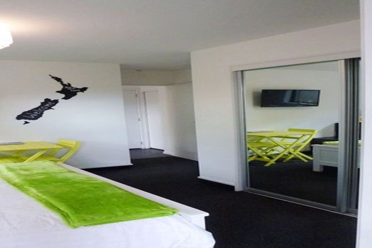 Photo of property in 4/267 Oceanbeach Road, Mount Maunganui, 3116