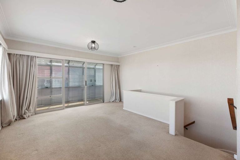 Photo of property in 1/160 Mount Albert Road, Mount Albert, Auckland, 1025