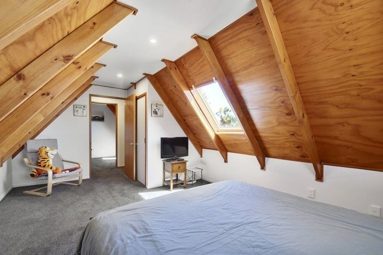 Photo of property in 5 Penfold Square, Leithfield, 7481