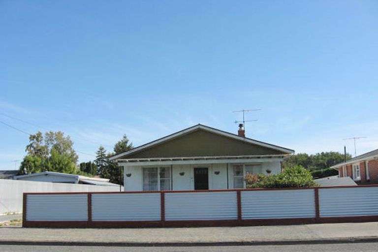 Photo of property in 120 Melcombe Street, Tinwald, Ashburton, 7700