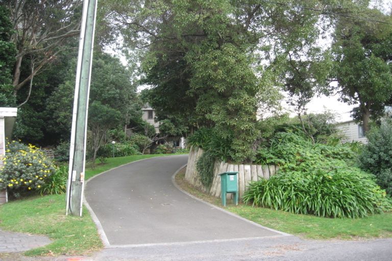 Photo of property in 42 Forest Road, Raumati South, Paraparaumu, 5032