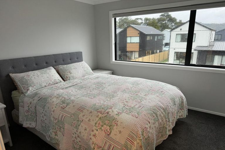 Photo of property in 6 Castletown Street, Wallaceville, Upper Hutt, 5018
