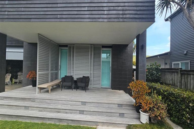 Photo of property in 32 Taumata Road, Omaha, 0986