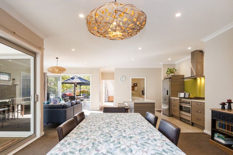 Photo of property in 5 Heritage Place, Terrace End, Palmerston North, 4410