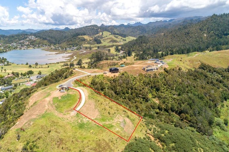 Photo of property in 3 Mason Rise, Tairua, 3508