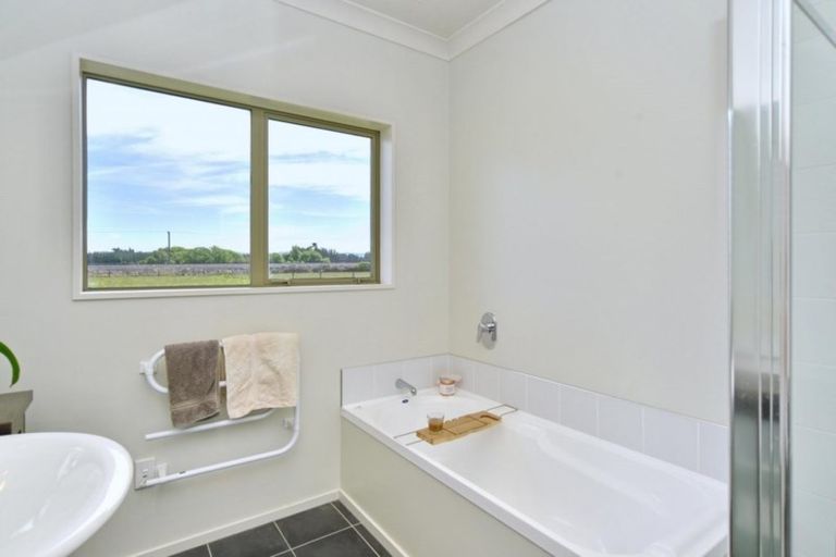 Photo of property in 318 Broad Road, Sefton, 7477